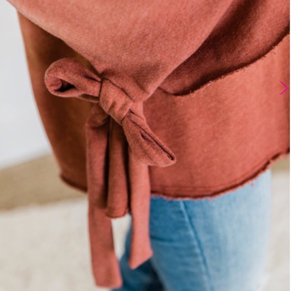 Boutique Ombré Pullover NWTGS - Picture 4 of 6